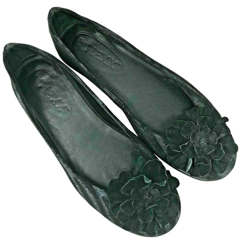 The Flexx Black Flower Detail Slip On Ballet Flats Womens Size US 6 Euro 37